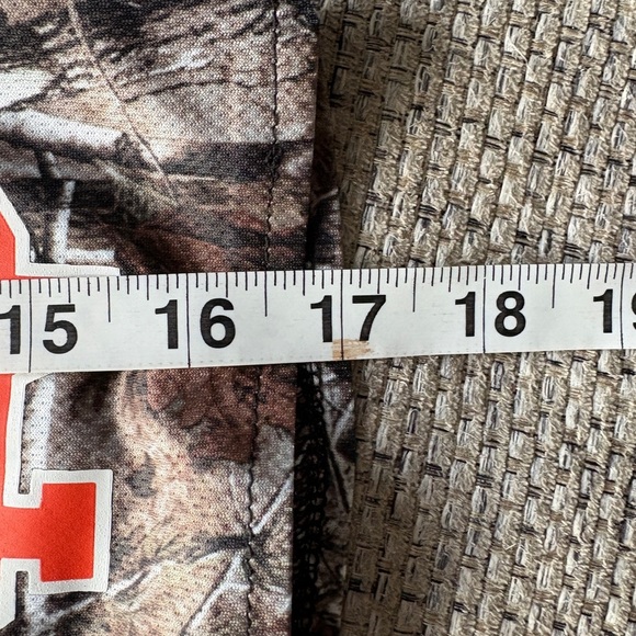 Men’s ROMWE Camo Shorts - Picture 5 of 6